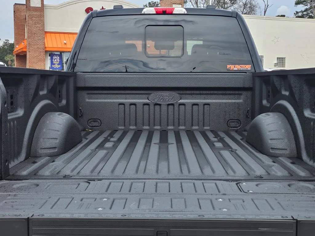 New 2026 Agate Black Metallic Ford F-250® Lariat® image 18