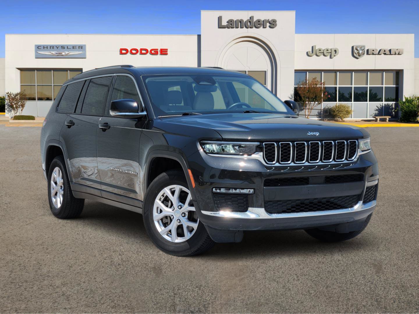 Used 2021 Rocky Mountain Pearlcoat Jeep Limited image 1