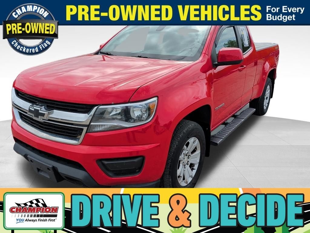 Used 2016 Red Chevrolet LT image 1