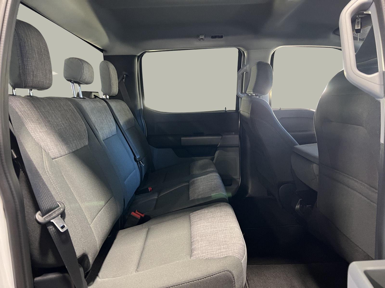 New 2026 Oxford White Ford F-350® XLT image 16