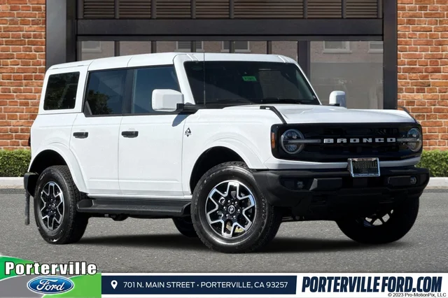 2026 Ford Bronco Outer Banks®