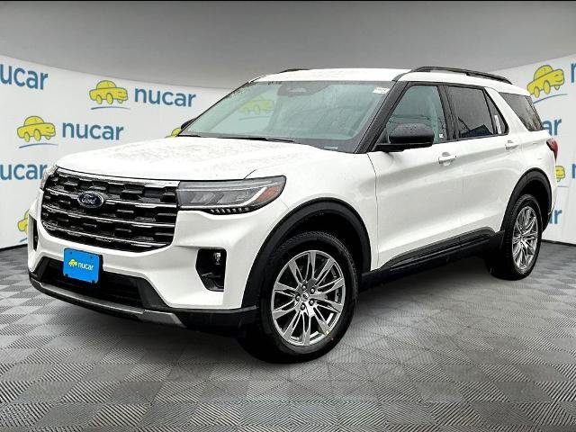 New 2026 Star White Metallic Tri-Coat Ford Active image 16