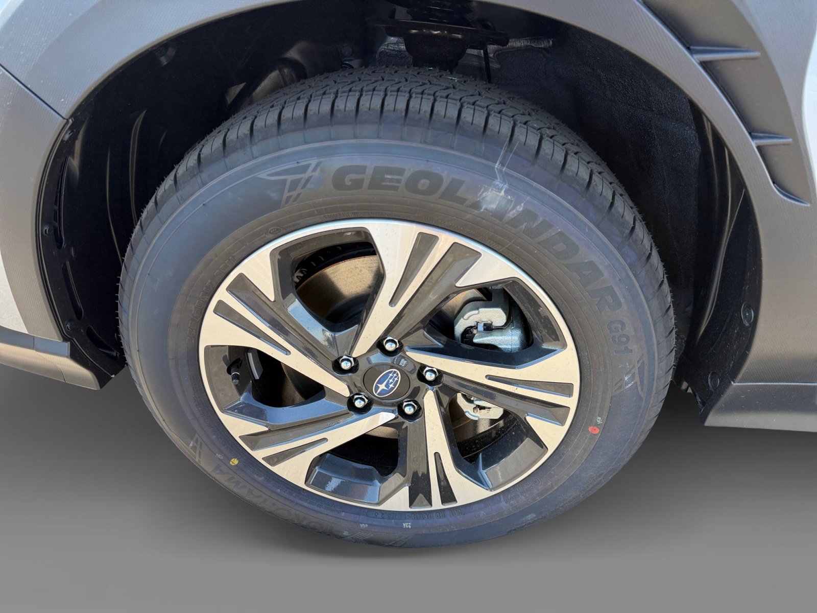 New 2026 ICE SILVER METALLIC Subaru Premium image 9