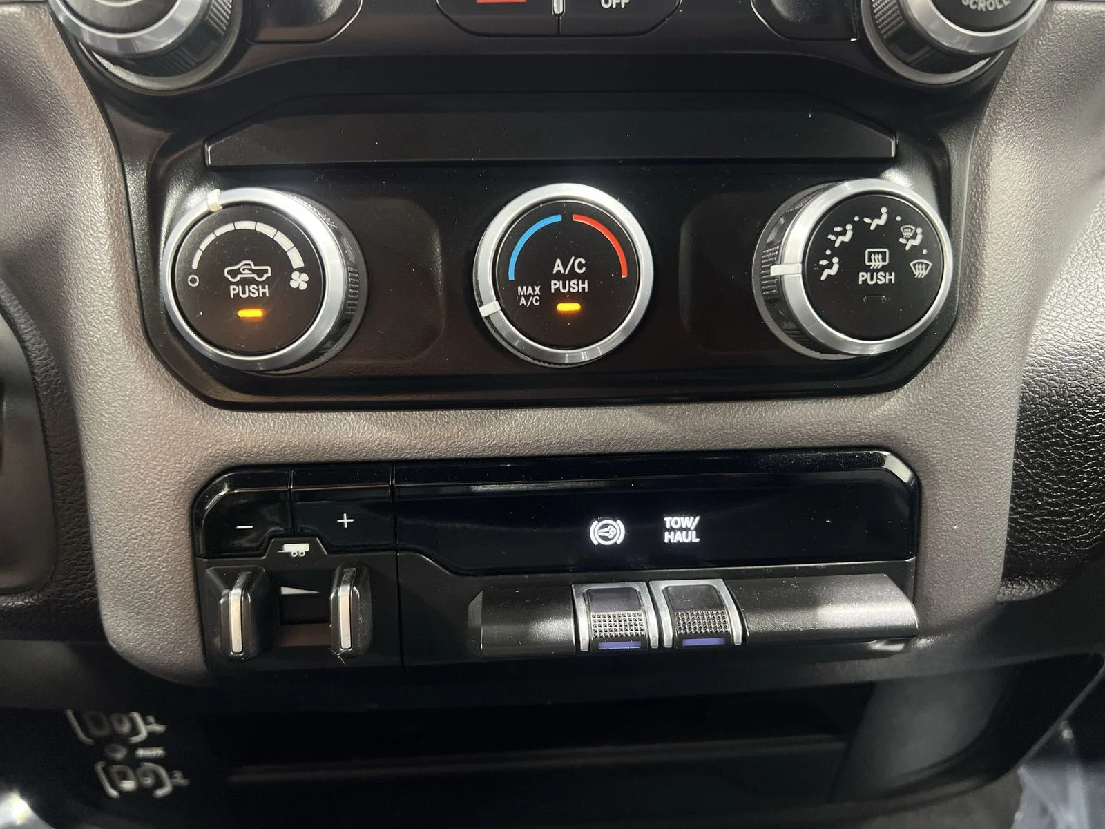 2023 RAM Ram 2500 Pickup Big Horn - Photo 18