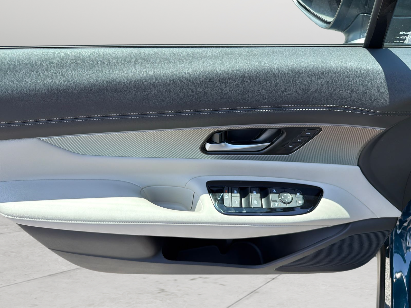 New 2026 Blue Nissan SL image 26