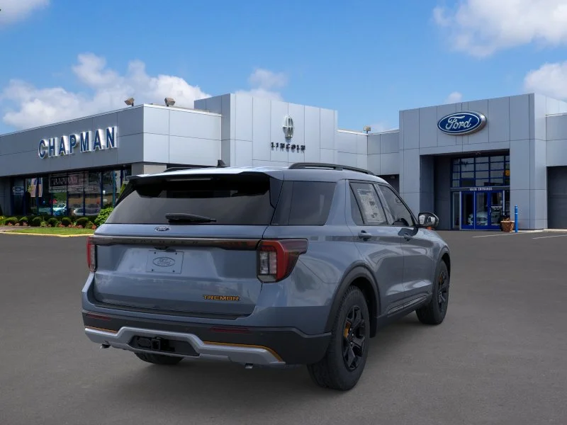 New 2026 Vapor Blue Metallic Ford Tremor® image 8