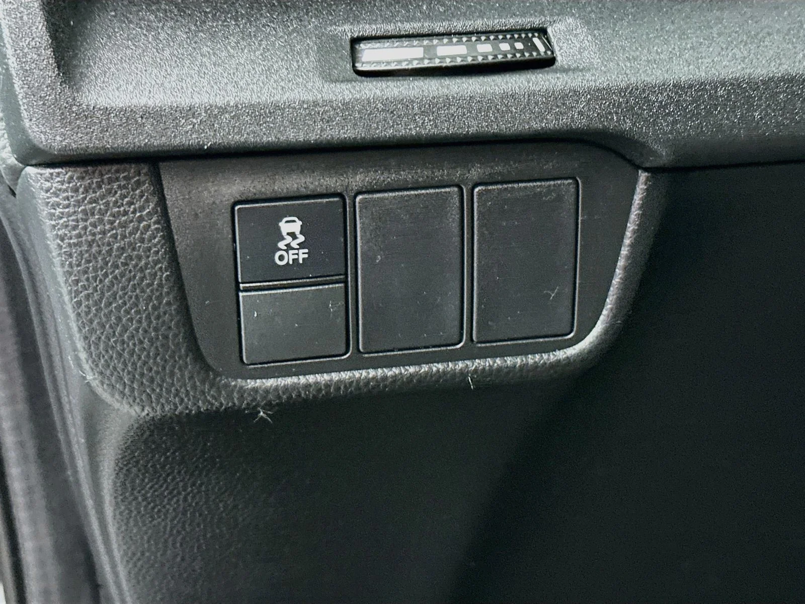 Used 2024 Silver Honda EX image 11