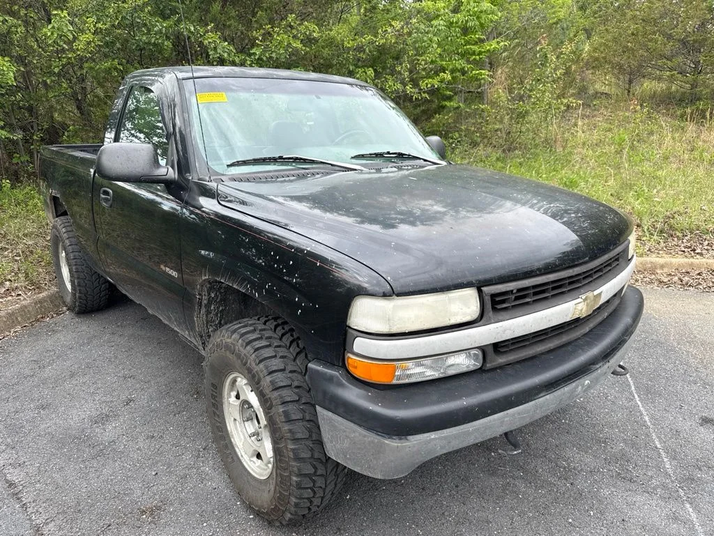 1999 Chevrolet Silverado 1500 1500 4X4 REGULAR CAB SWB's photo