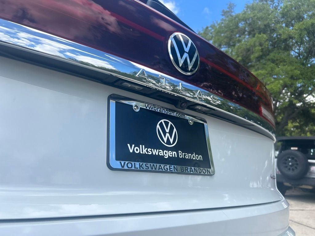 New 2026 White/off-white Volkswagen 2.0T SEL Premium R-Line image 49