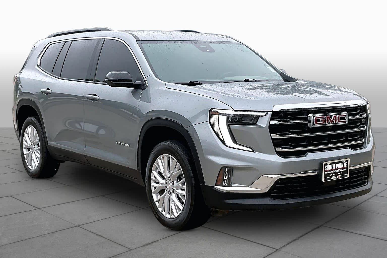 Used 2024 Sterling Metallic GMC FWD Elevation image 3