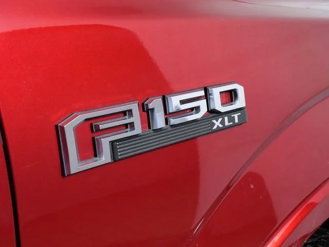 Used 2020 Red Ford XLT image 9