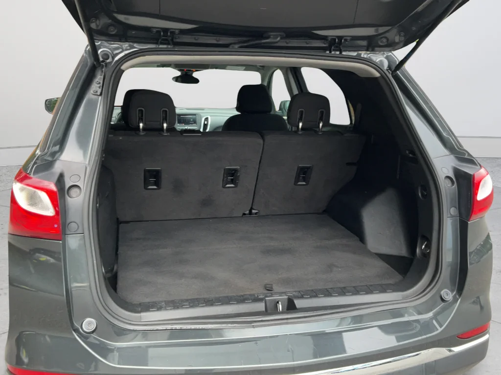 Used 2020 Gray Chevrolet LT image 19