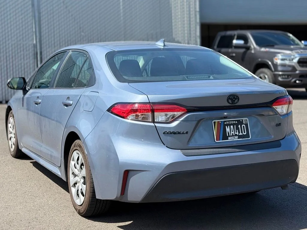 Used 2023  Toyota LE image 3