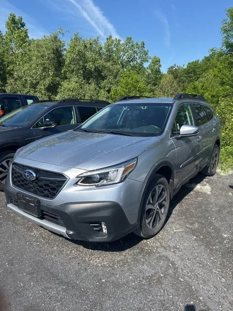2022 Subaru Outback Limited's photo