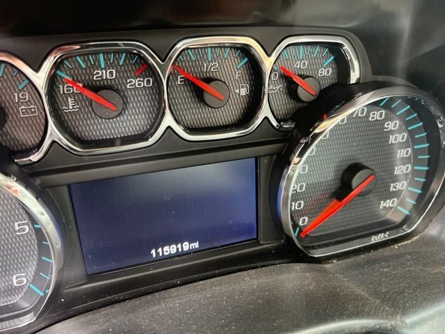 Used 2018 Red Chevrolet LTZ image 11