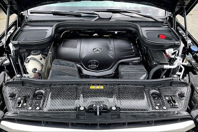 Used 2026 Black Mercedes-Benz GLS 450 image 26
