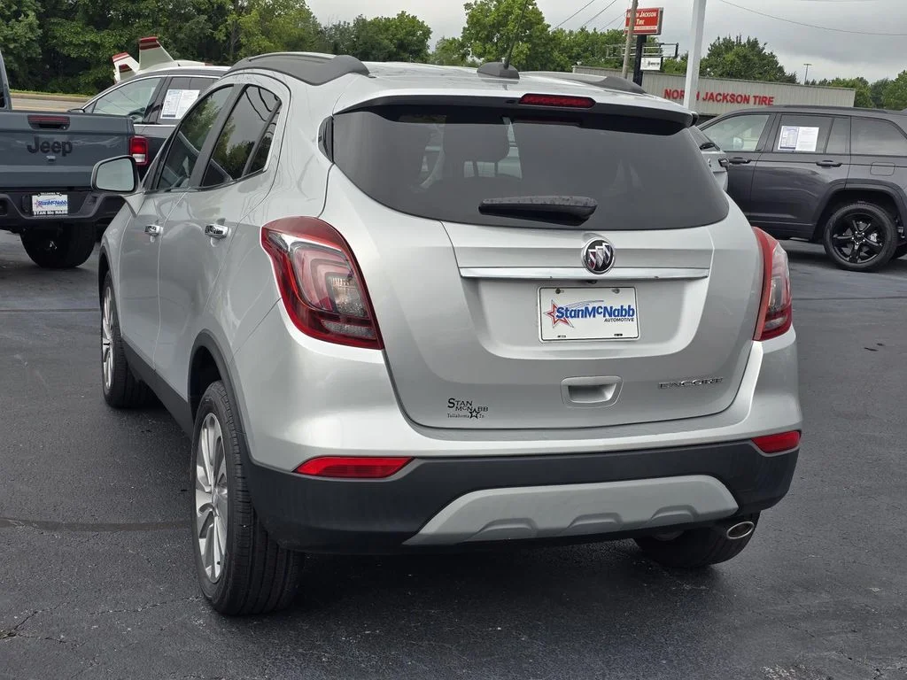 Certified Used 2020 Includes (MDP) Anthracite lower exterior accent color, Paint code W598F. Buick Preferred image 5