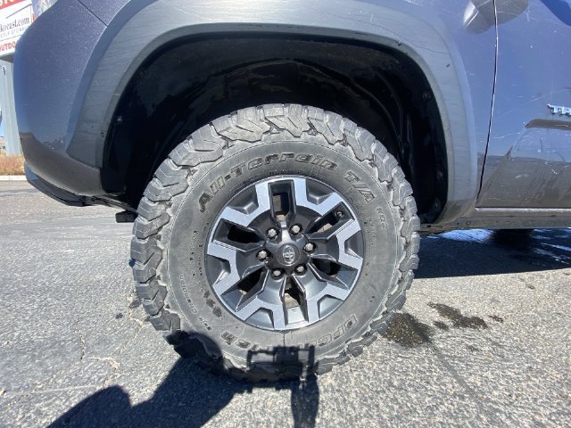 Used 2017 Gray Toyota TRD Off Road image 10