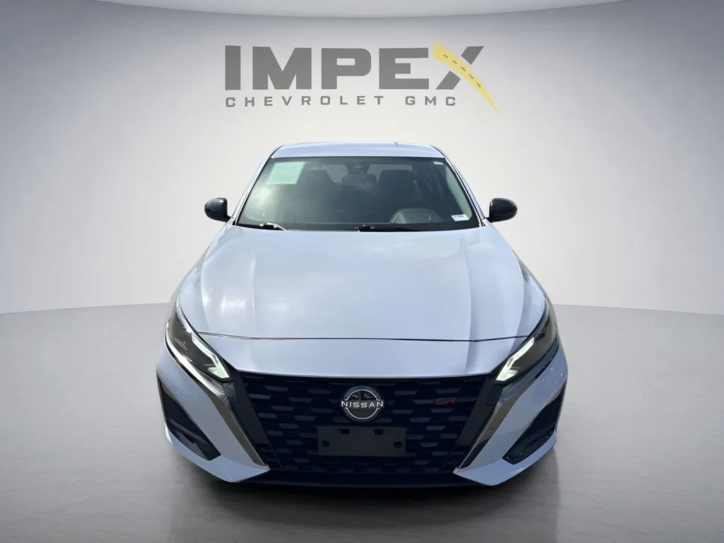 Used 2023 Gray Nissan 2.5 SR image 8