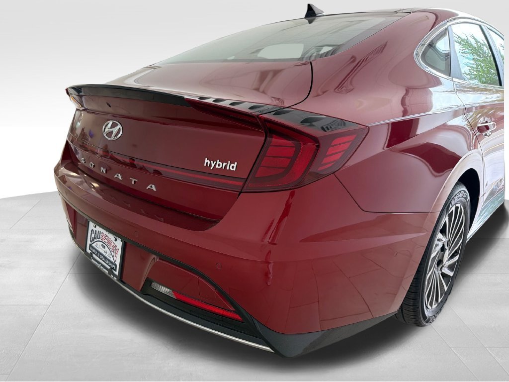 Used 2023 Red Hyundai Limited image 35