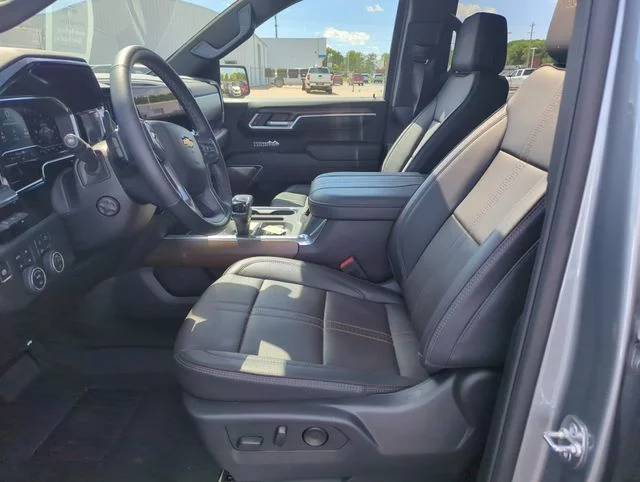 Used 2025 Sterling Gray Metallic Chevrolet High Country image 11