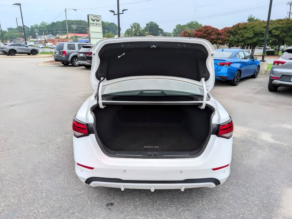 Used 2025 Fresh Powder Nissan SV image 27
