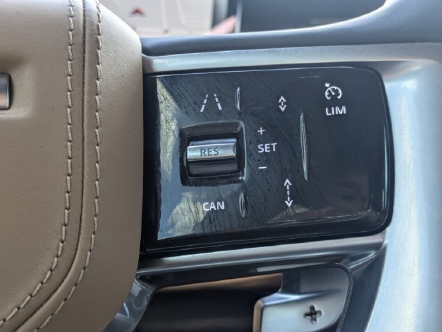 Certified Used 2023 Fuji White Land Rover SE image 24