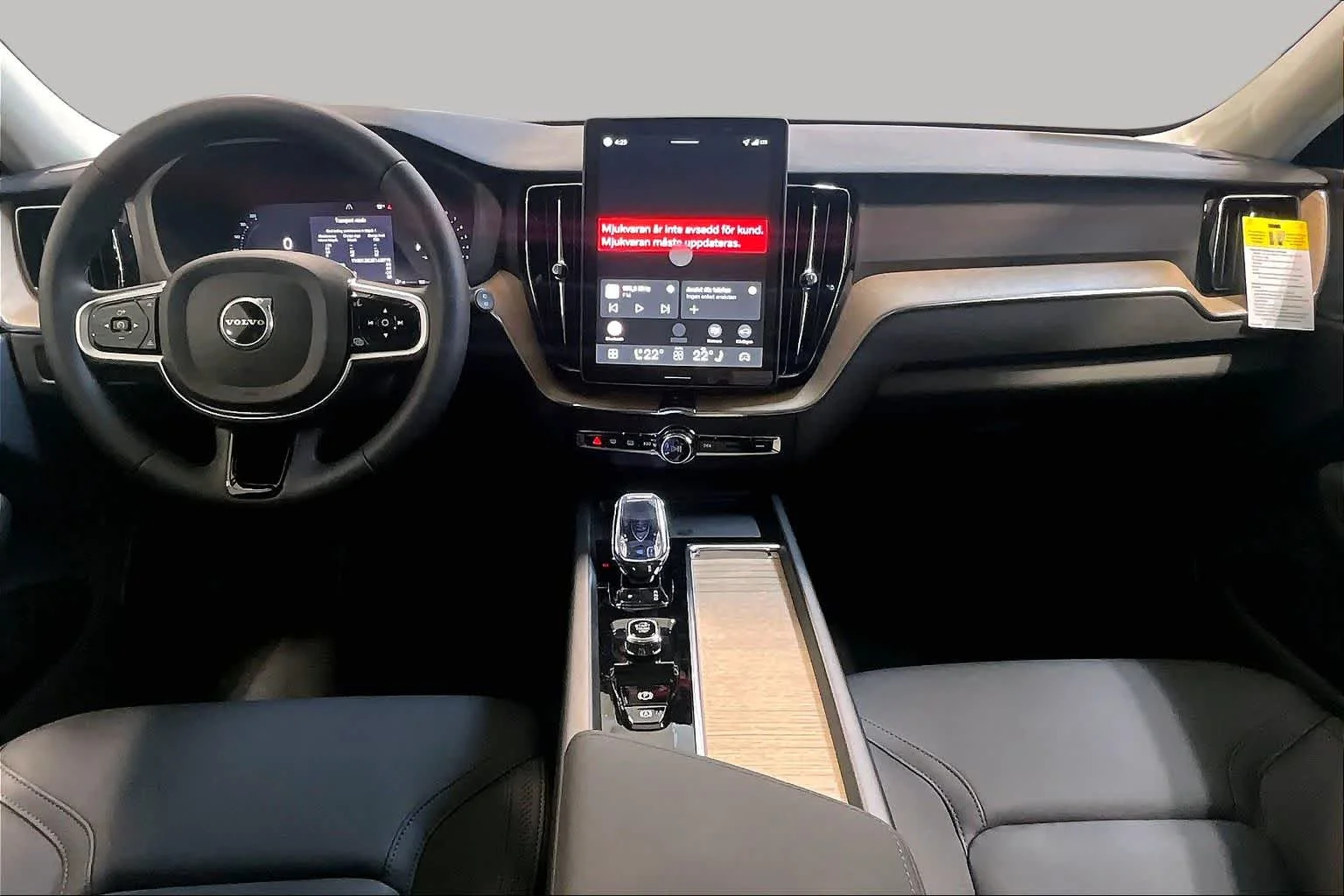 New 2026 AURORA SILVER Volvo Plus image 7