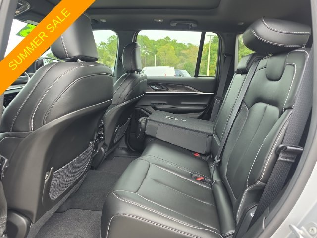 Certified Used 2025 Silver Jeep Limited image 12