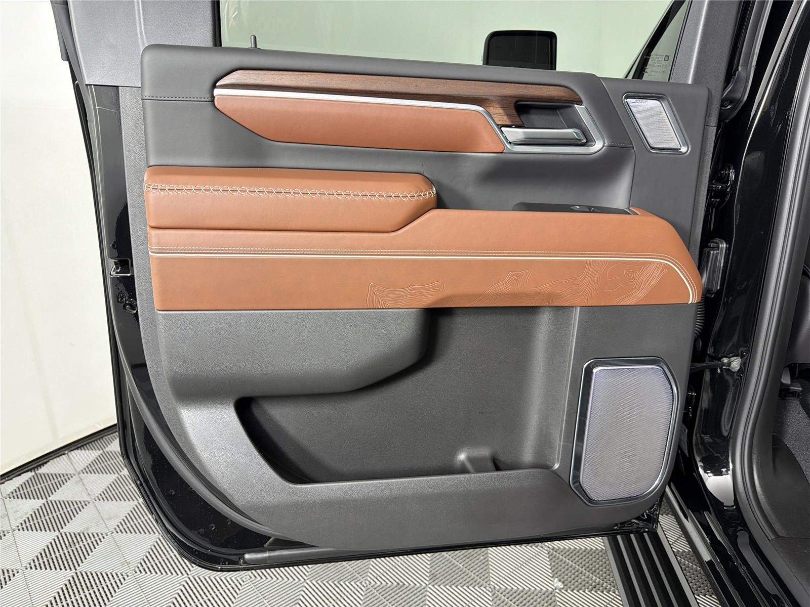 New 2026 Onyx Black GMC Denali Ultimate image 21