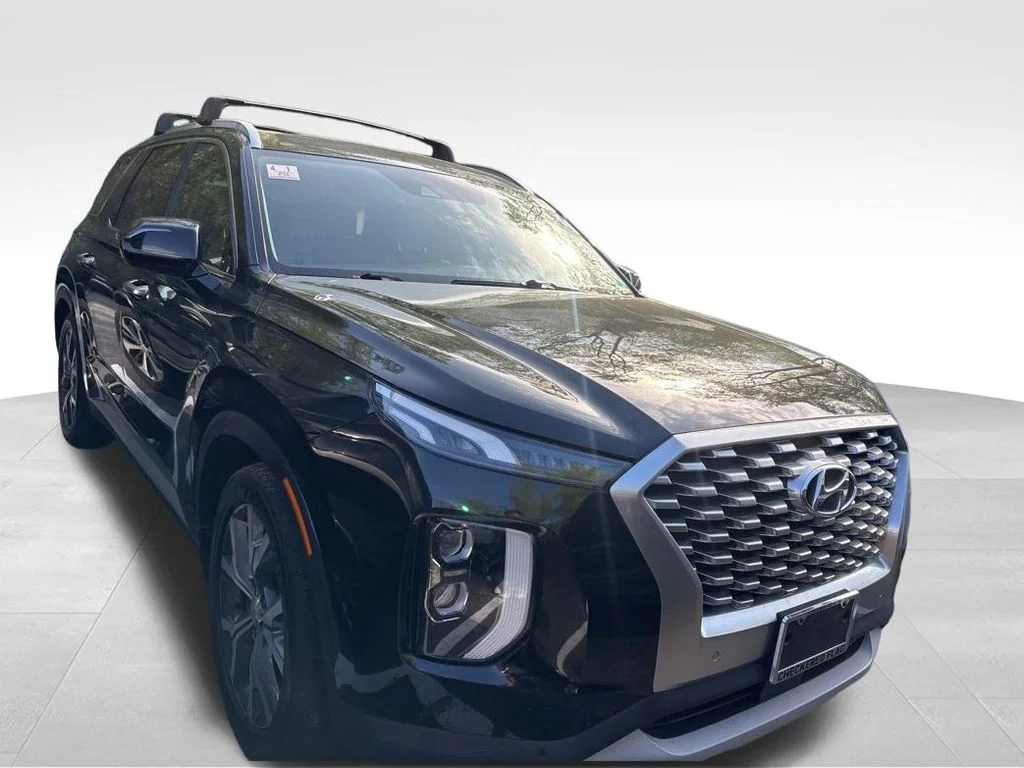 Used 2022 Black Hyundai SEL image 7