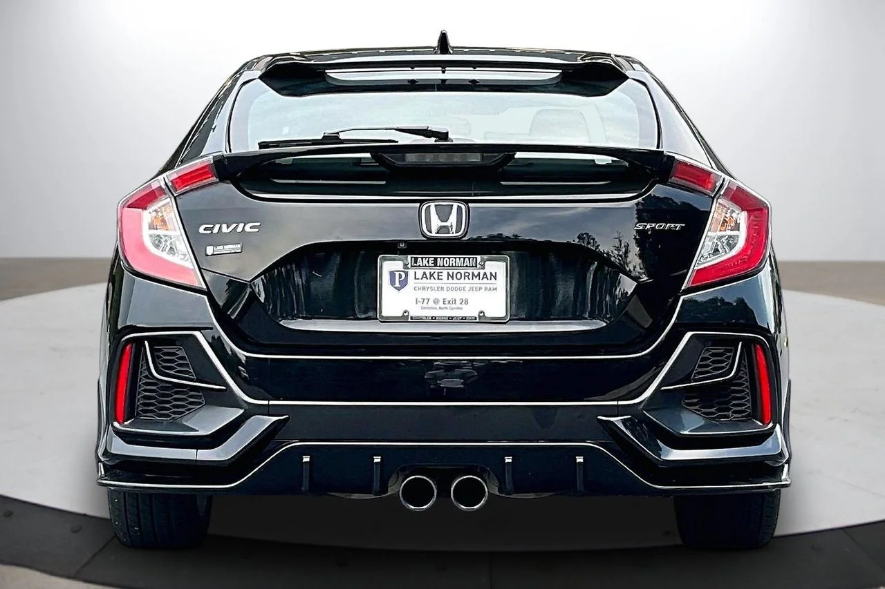 Used 2021  Honda Sport image 7