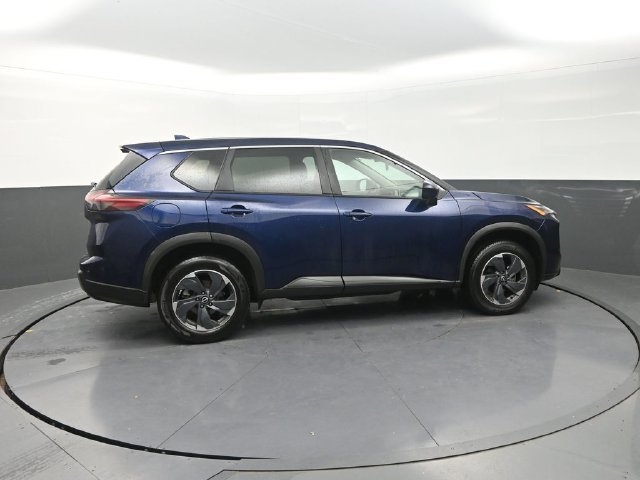 Used 2024 Blue Nissan SV image 10