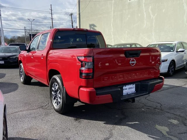 Certified Used 2024 Red Alert Nissan SL image 6