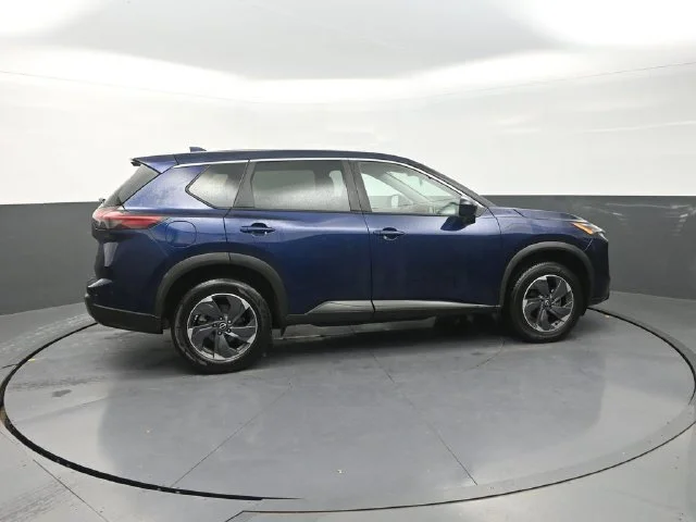 Used 2024 Blue Nissan SV image 10