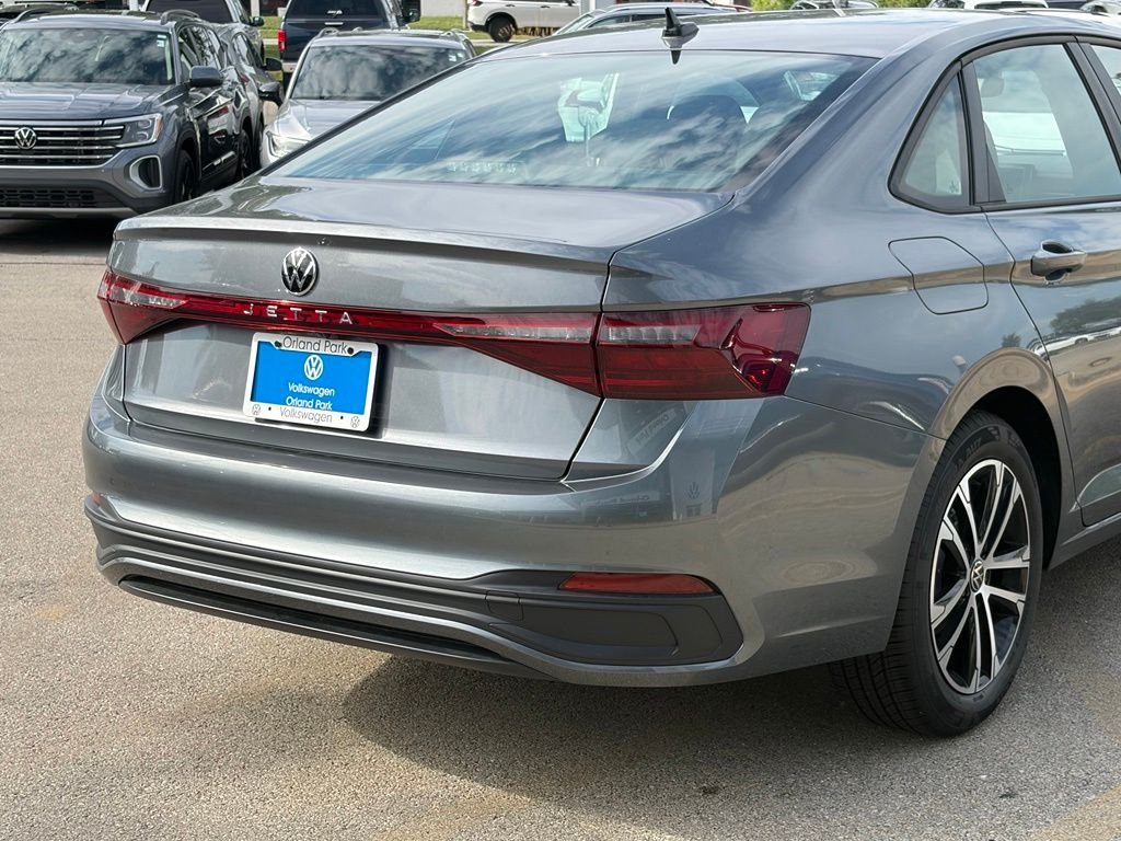 New 2026 Platinum Gray Metallic Volkswagen 1.5T Sport image 7