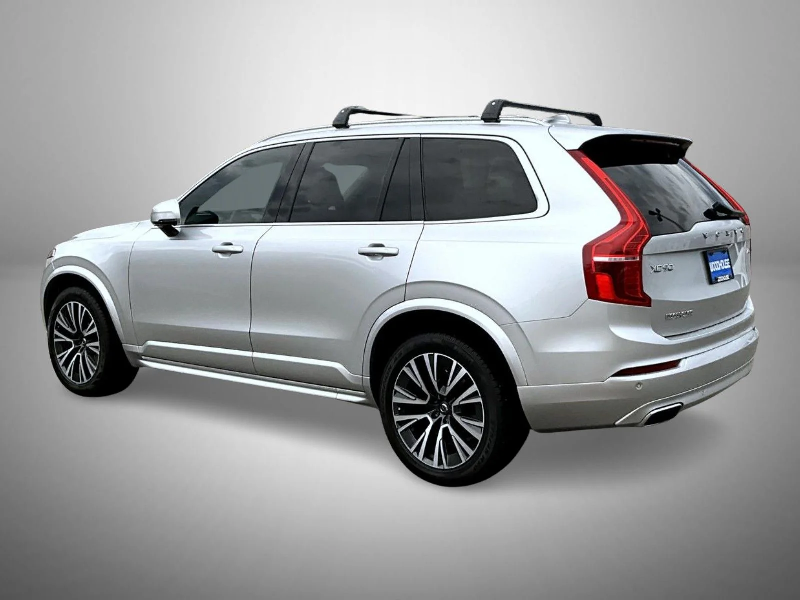 Used 2021 Silver Volvo T5 Momentum image 7