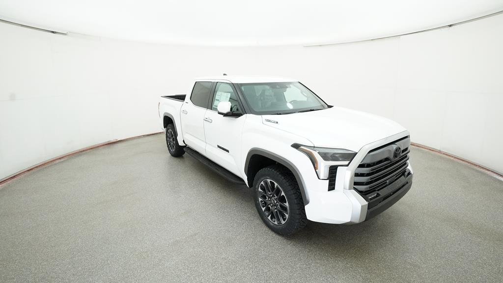 2025 Toyota Tundra Limited - Photo 38