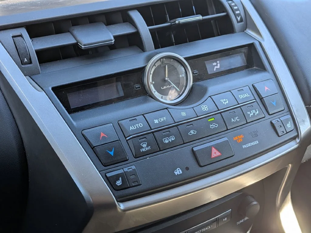 Used 2016 Silver Lexus 200t image 22
