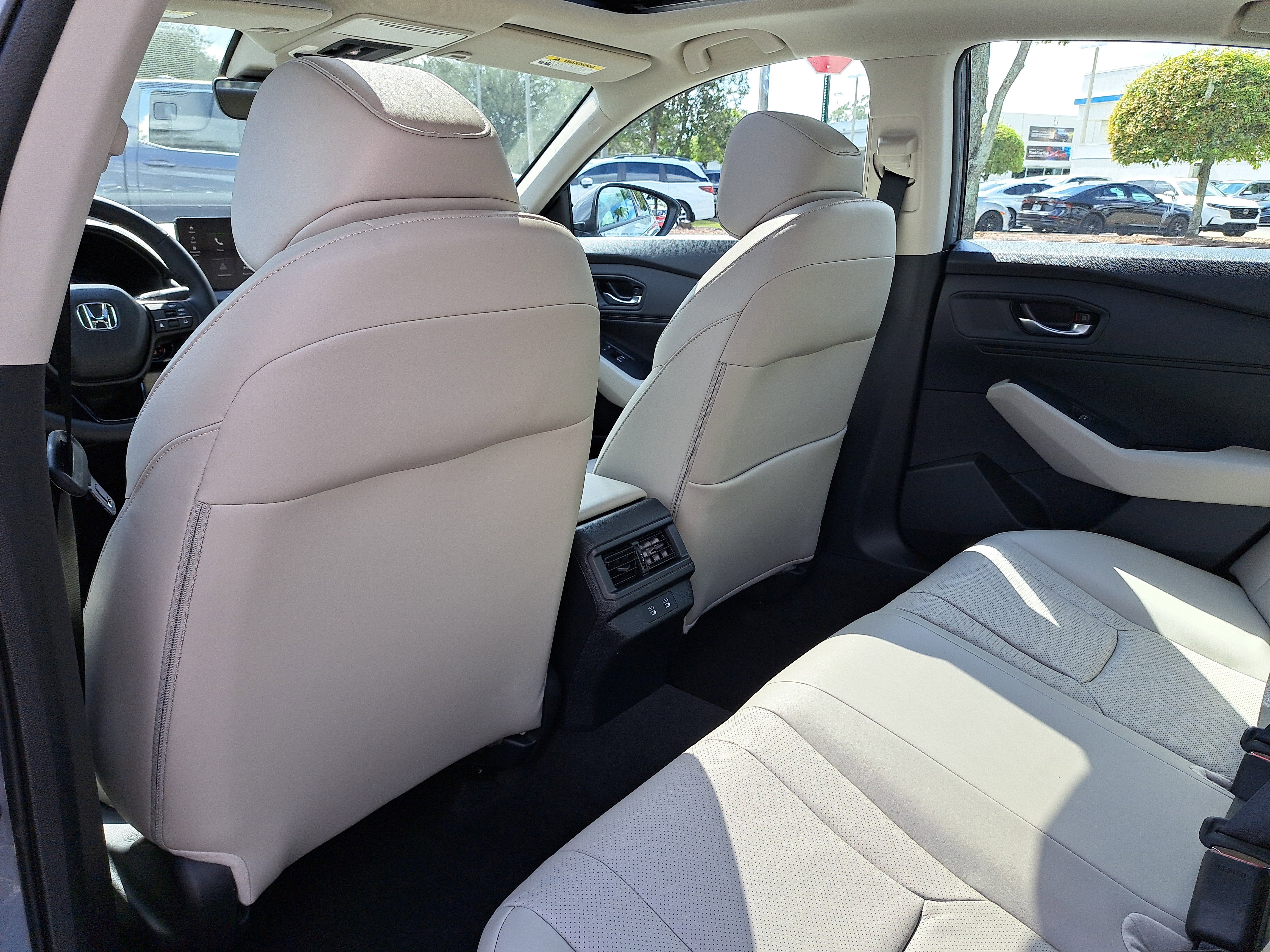 New 2026 Urban Gray Pearl Honda EX-L image 10