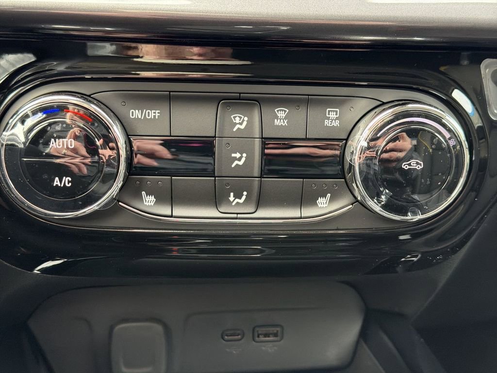 2026 Chevrolet Trax Activ - Photo 14