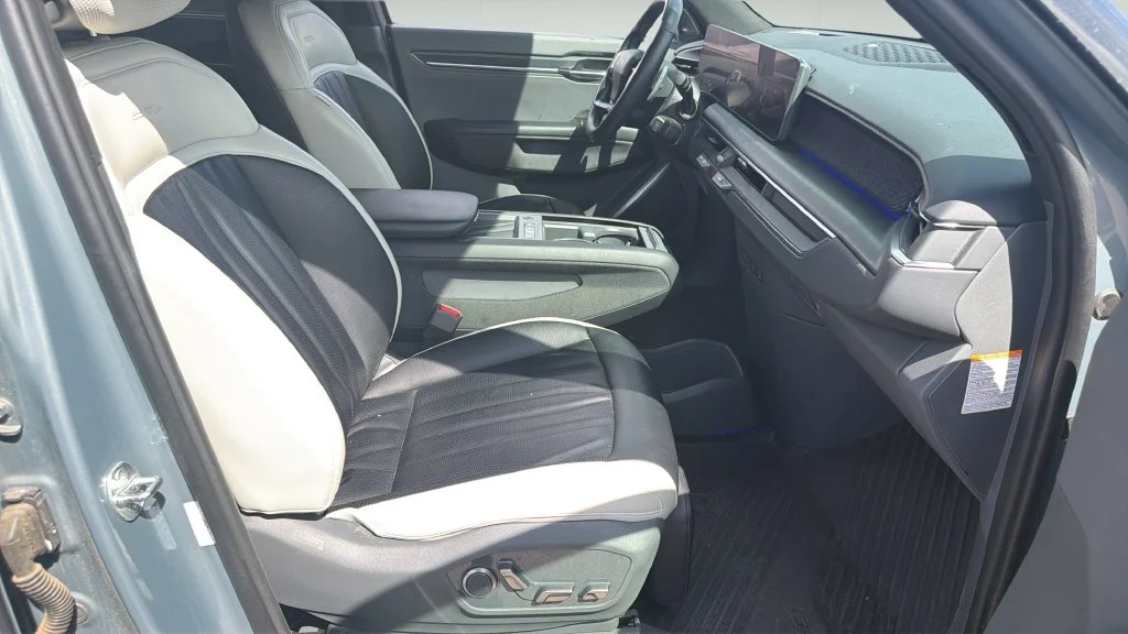 Used 2024 Green Kia GT-Line image 12