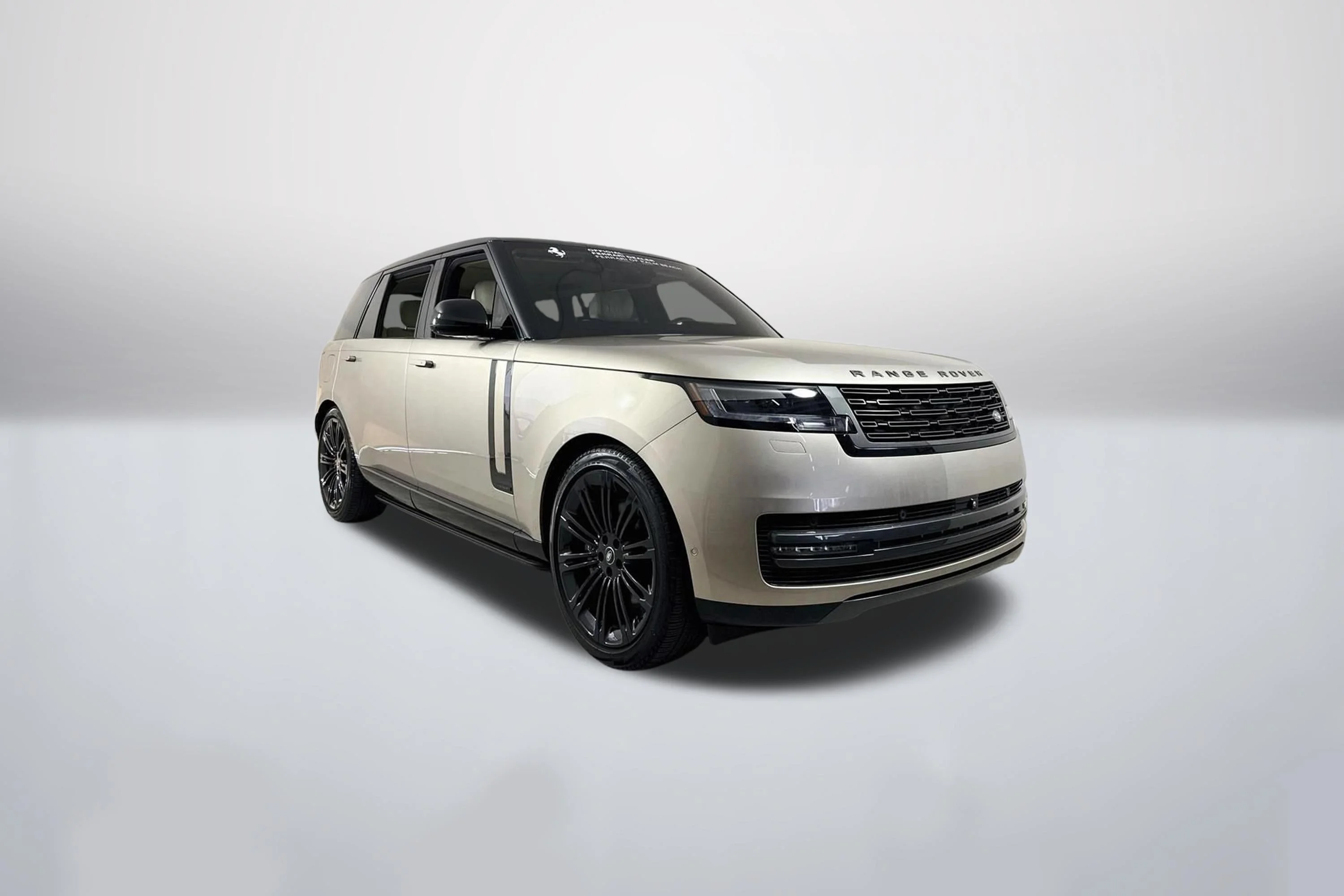 Used 2024 Batumi Gold Premium Metallic Land Rover Autobiography image 1