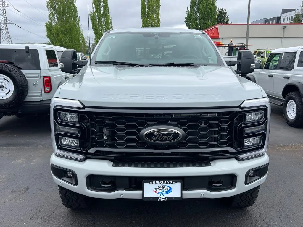 New 2026 Avalanche Ford F-350® Lariat® image 5