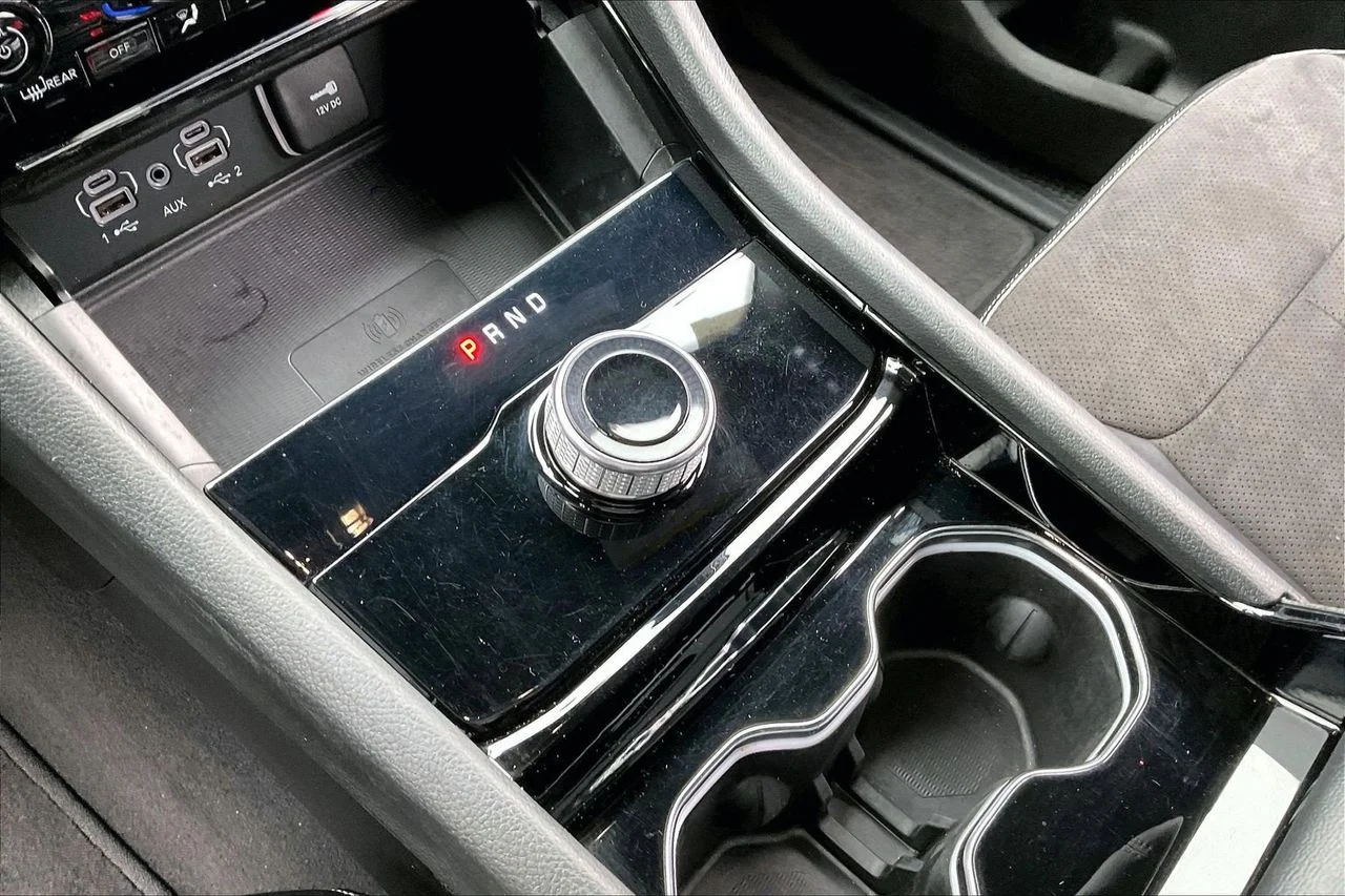Certified Used 2023 Gray Jeep Altitude X image 31