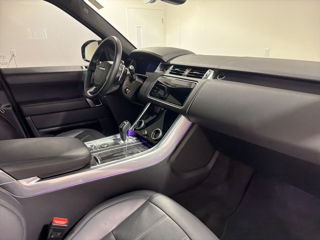 Used 2019  Land Rover Supercharged image 24