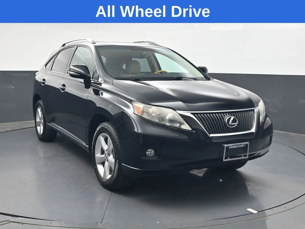 Used 2010  Lexus 350 image 2