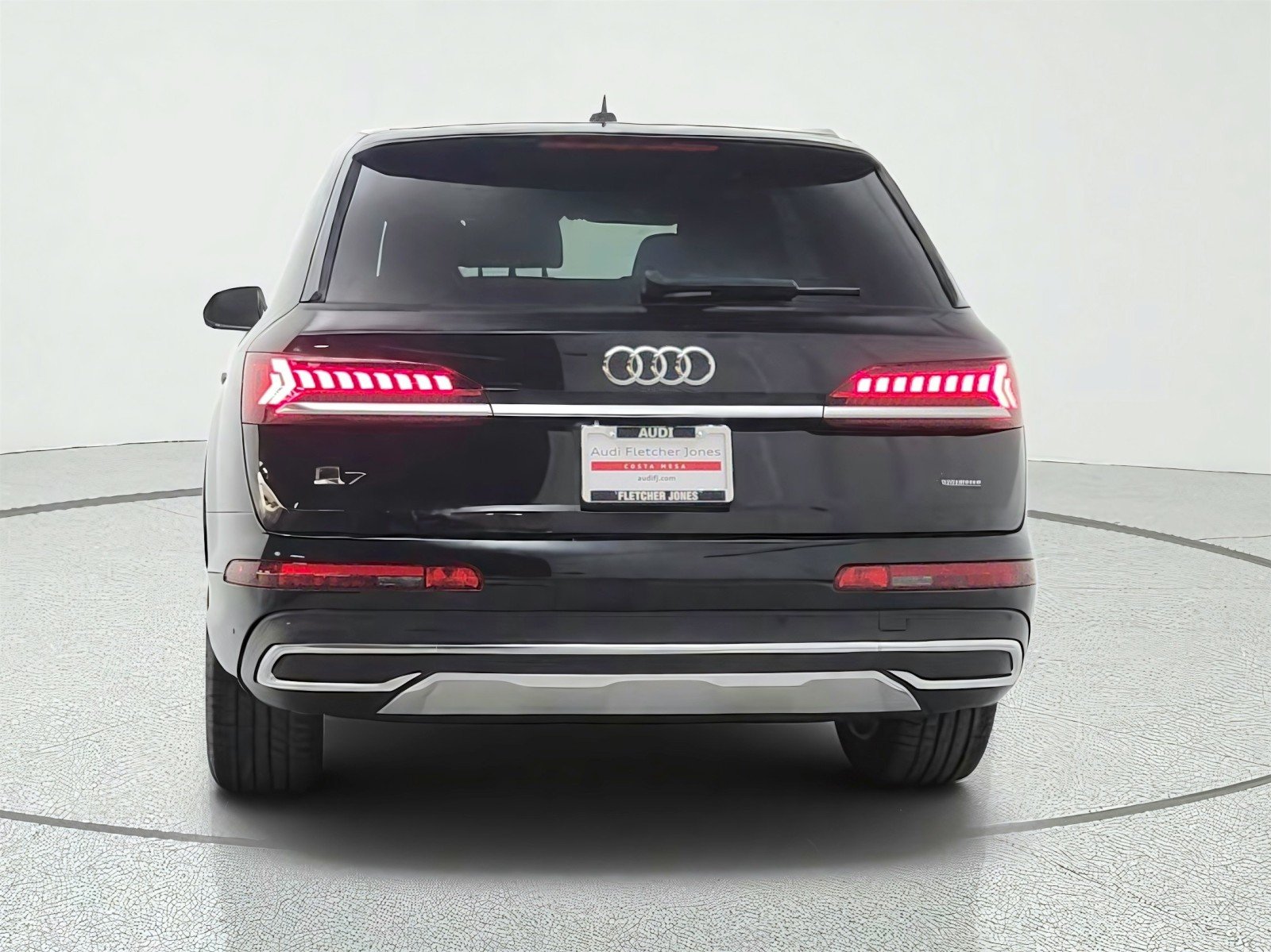 Used 2023 Mythos Black Metallic Audi Premium image 6