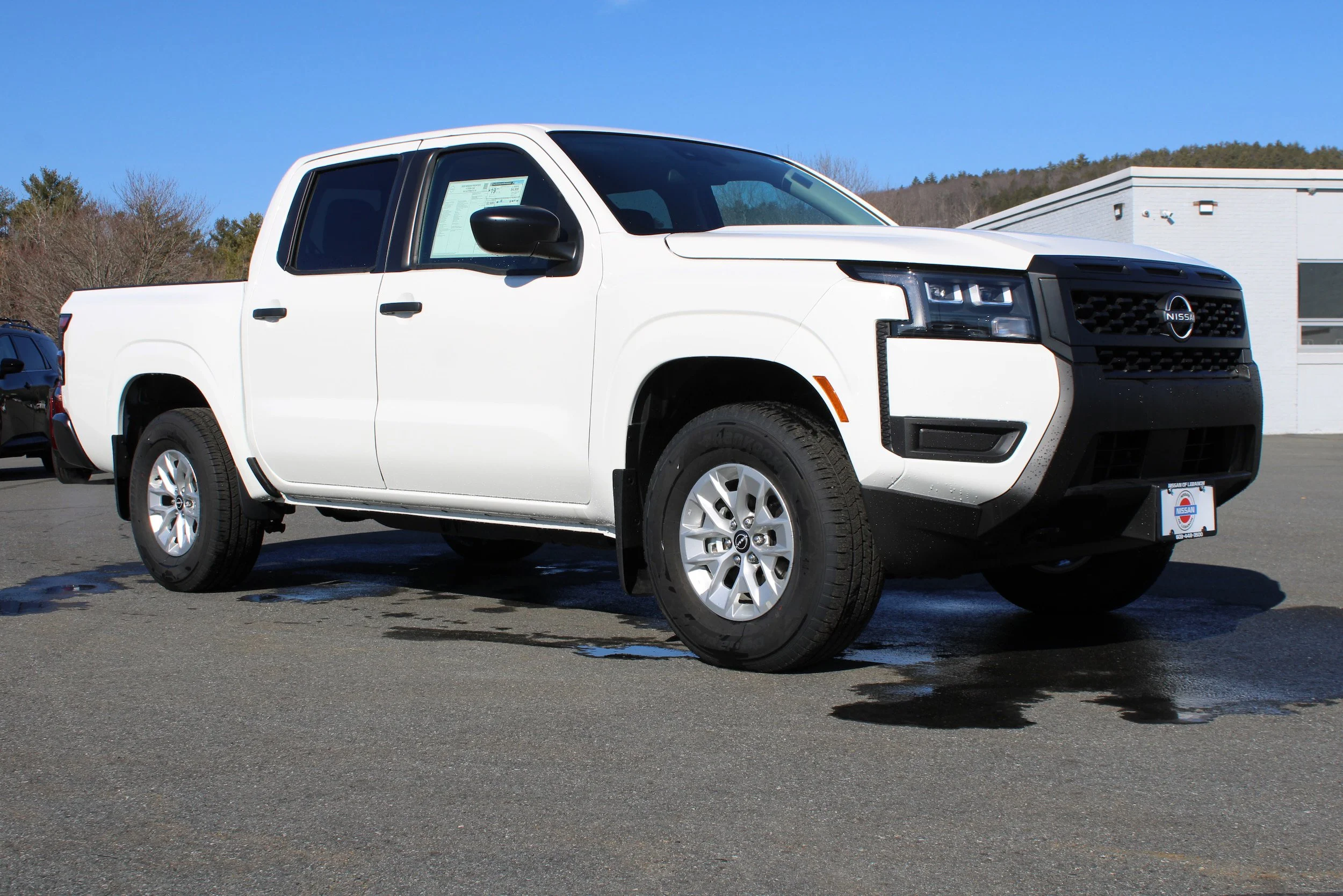 New 2026 Glacier White Nissan Crew Cab S image 5
