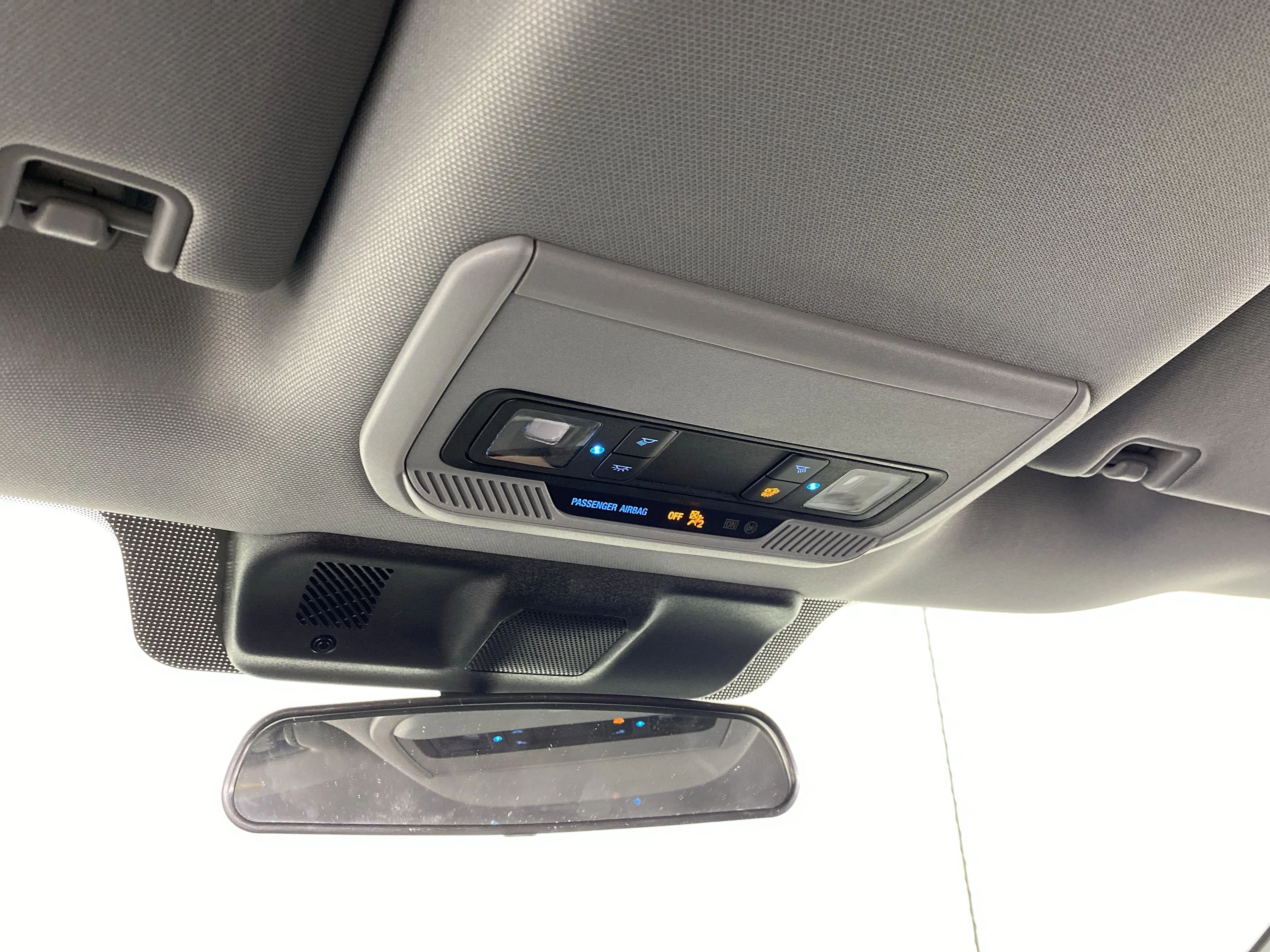 Used 2025 Blue Metallic Ford XL image 25
